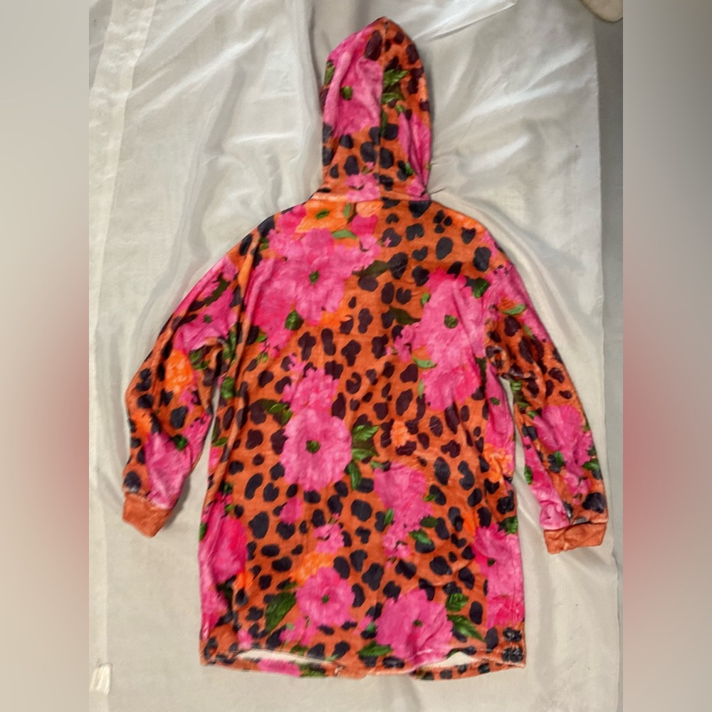 NWOT Autumn Fall Bright Pink Coat Rainbow Abstract Hood Long Sleeves Midi Length - Picture 10 of 11